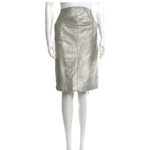 Chanel Y2K Vintage Metallic Silver Leather Skirt (US8/FR 40)
